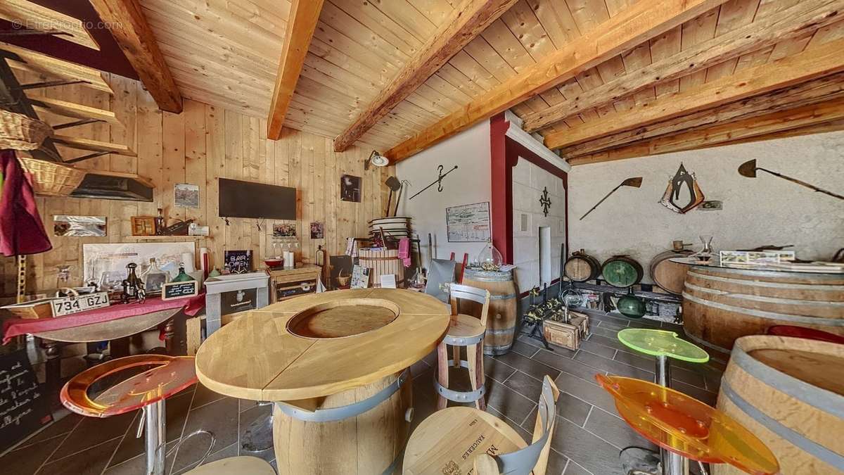 Maison à QUARANTE