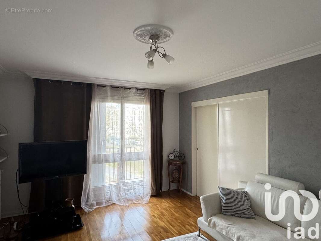 Photo 4 - Appartement à GARGES-LES-GONESSE