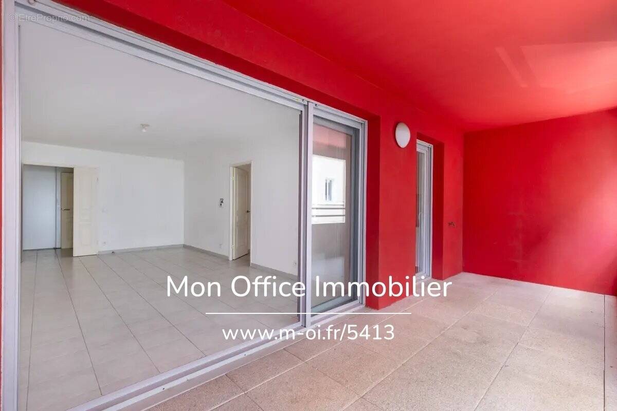 Appartement à MARSEILLE-2E