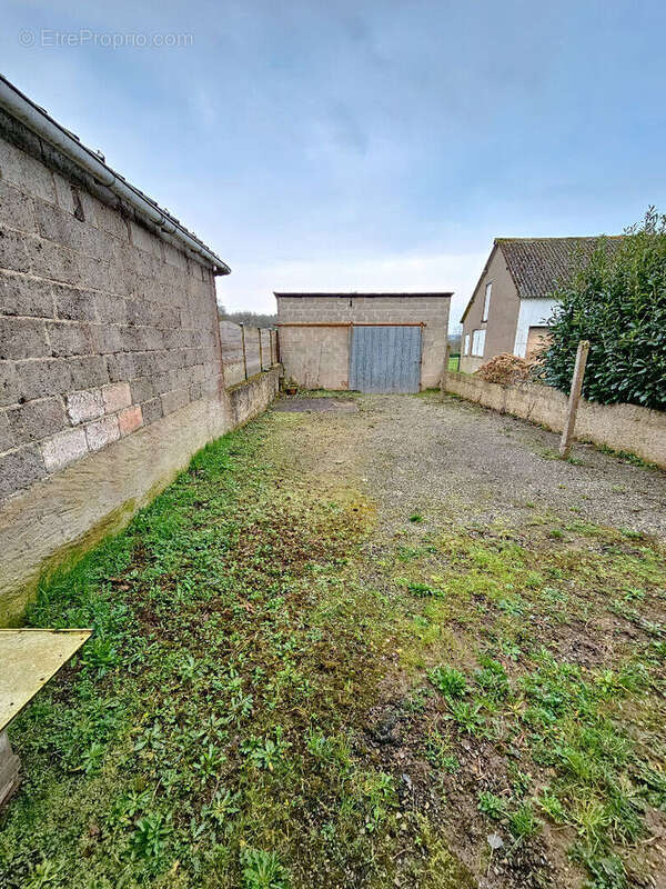 Maison à TAUPONT