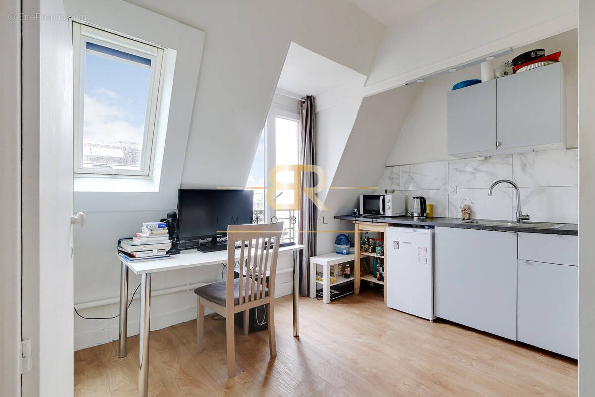 Appartement à PARIS-12E