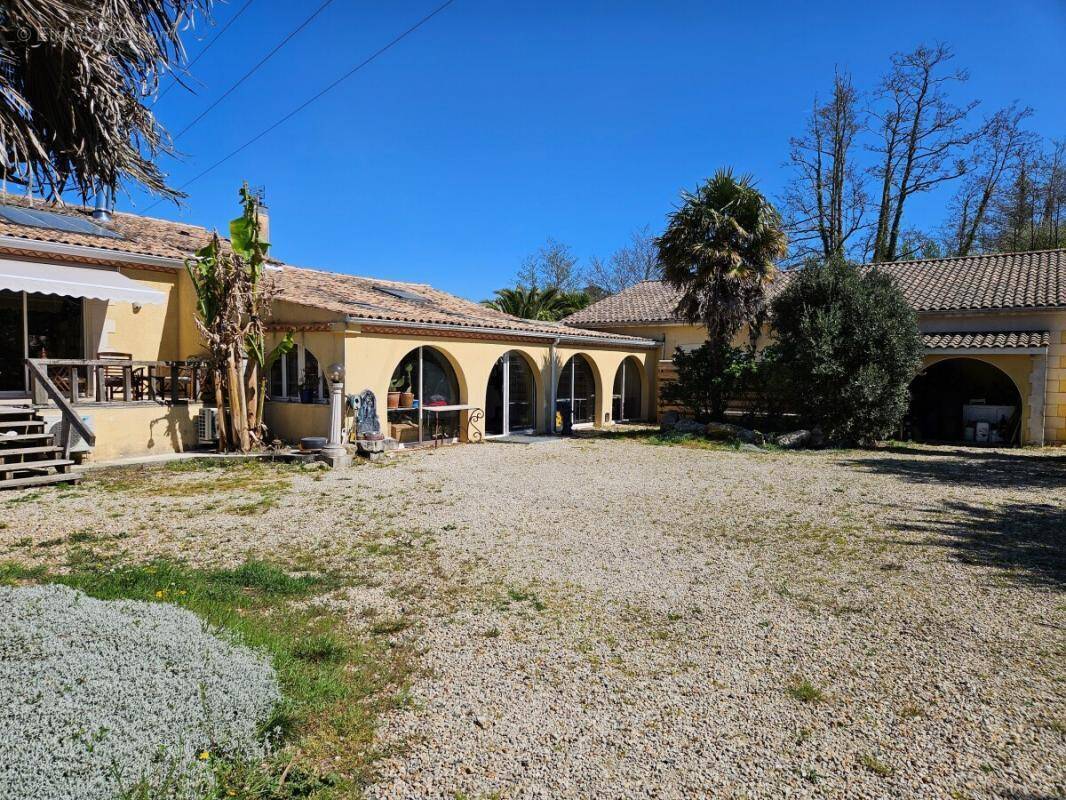 Maison à LA TREMBLADE