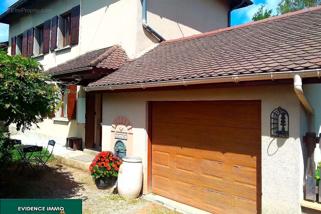 Maison à RUY