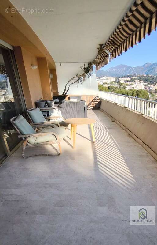 Appartement à ROQUEBRUNE-CAP-MARTIN