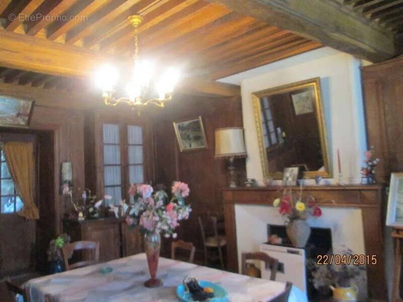 Maison à LACABAREDE