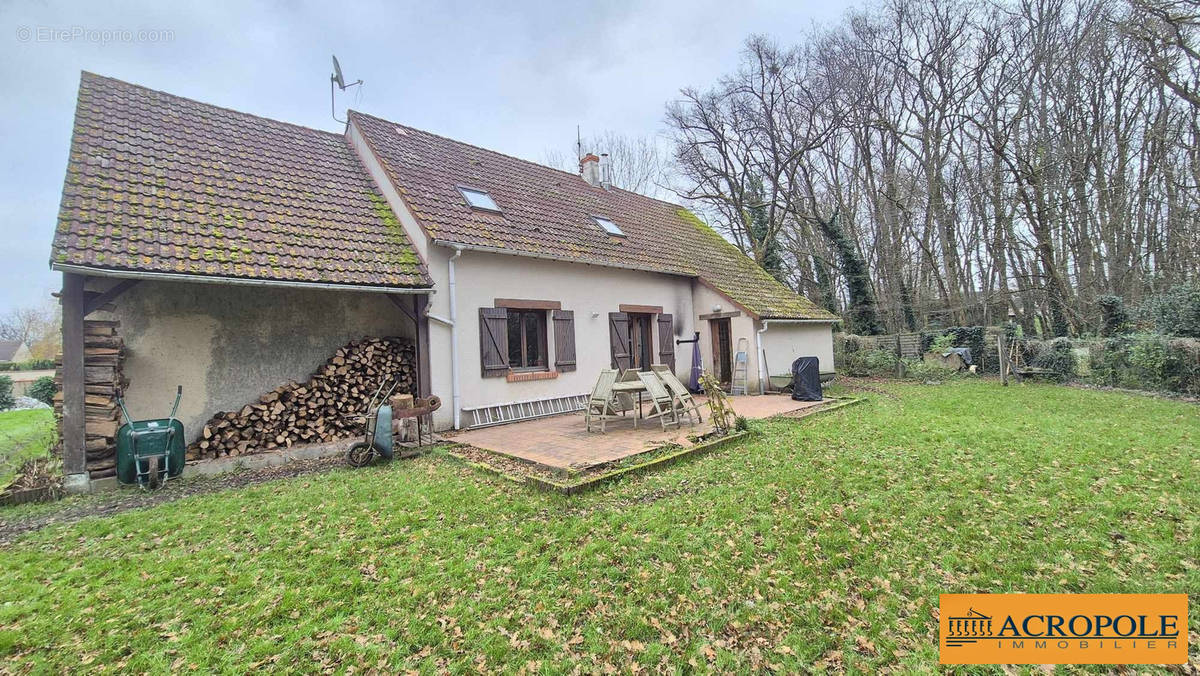 Maison à MARCILLY-EN-GAULT