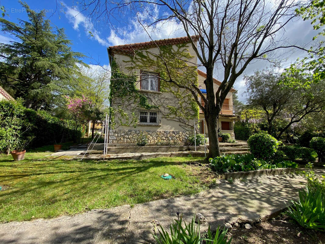 Maison à NIMES