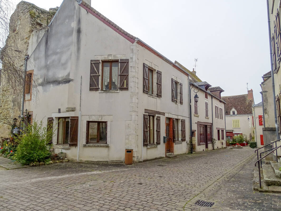 Maison à MENNETOU-SUR-CHER