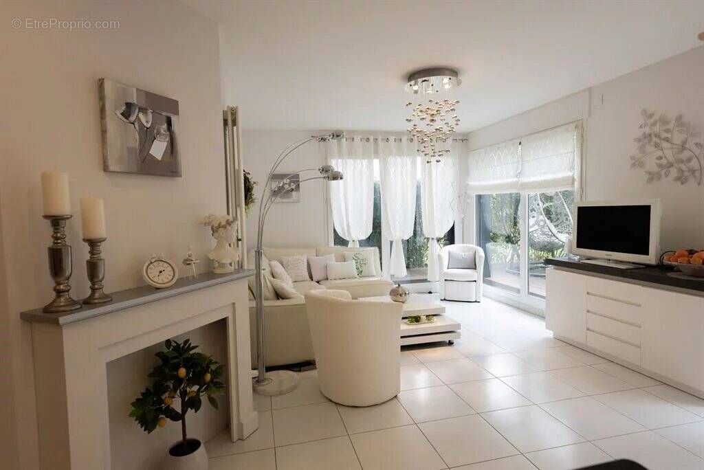 Appartement à BAILLY