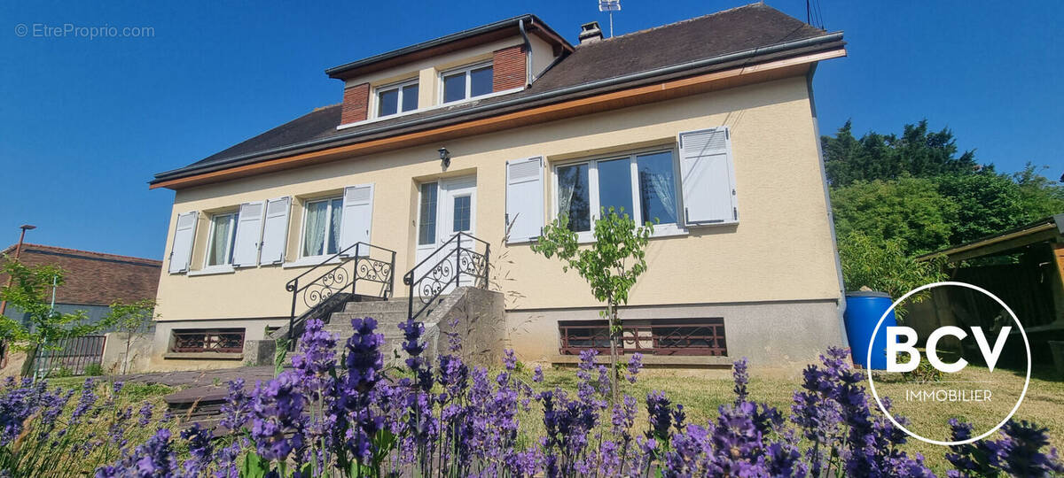 Maison à LUCE