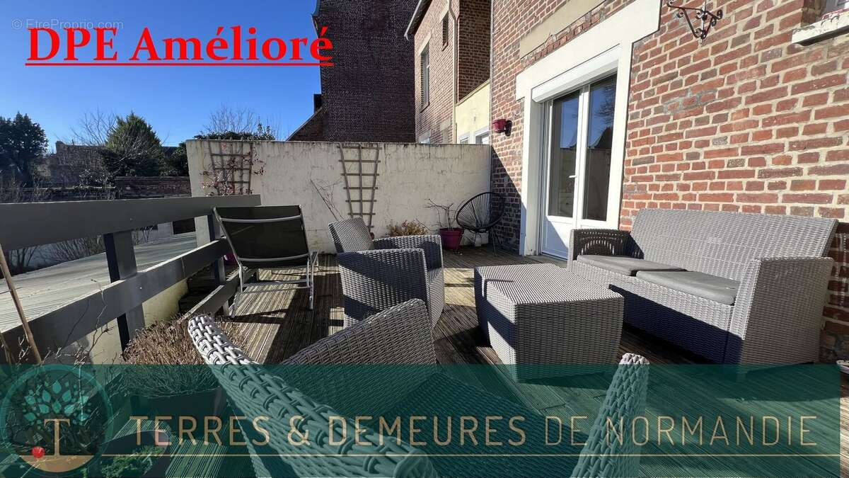 Maison à EU