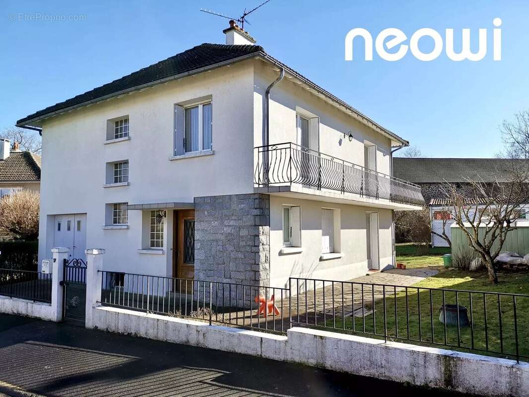 Maison à AURILLAC