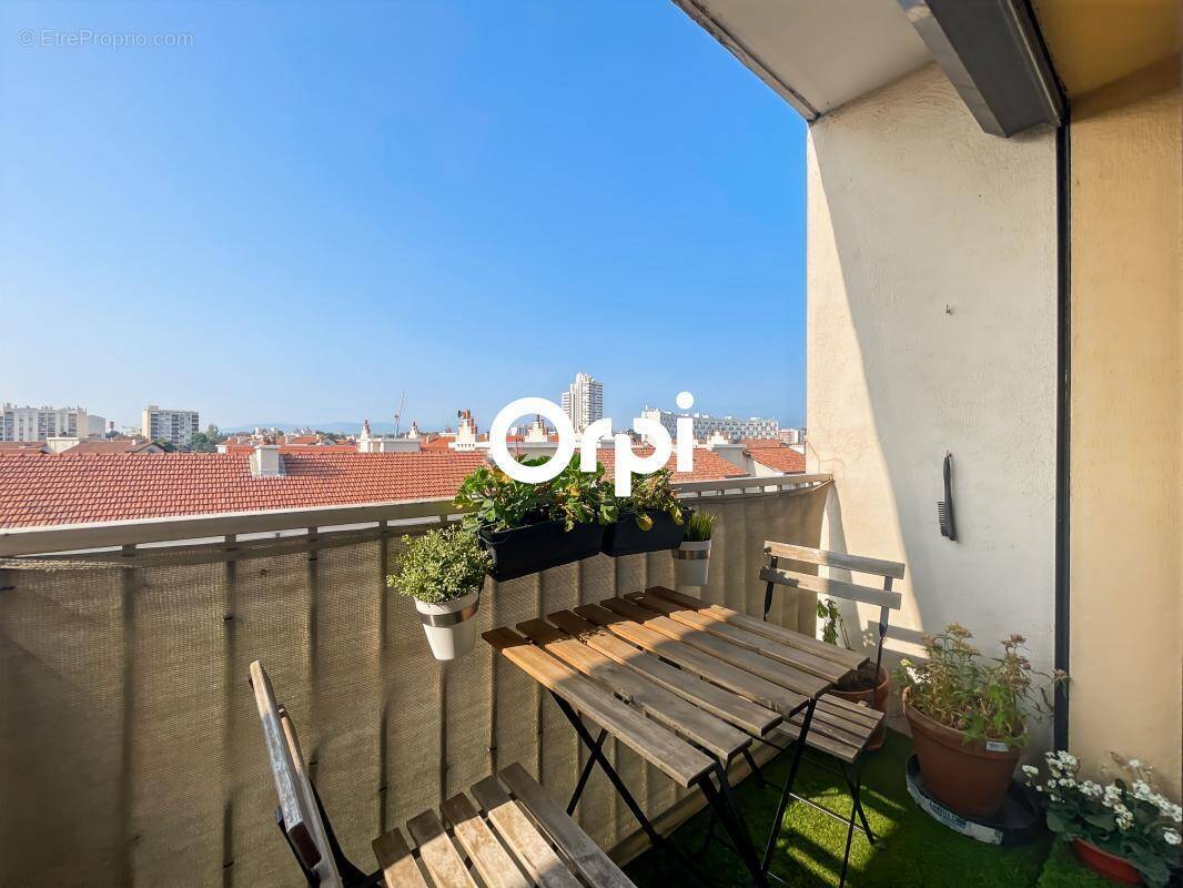 Appartement à MARSEILLE-10E