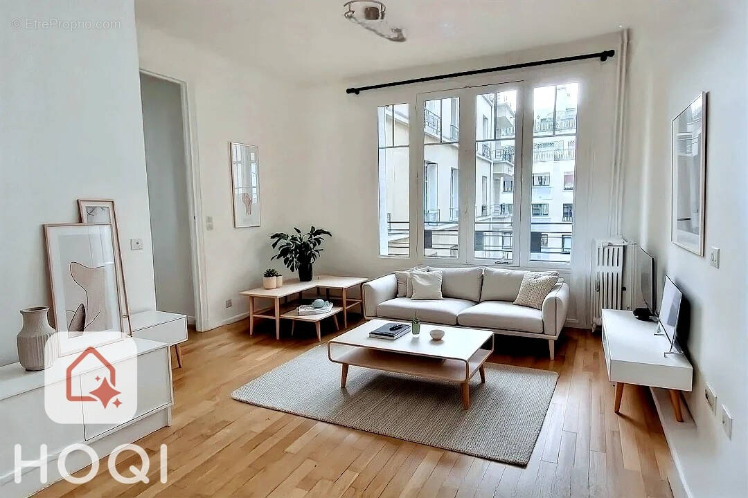 Appartement à PARIS-16E