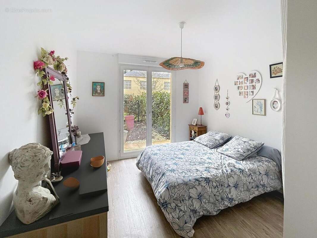 Photo 2 - Appartement à SAINT-GERMAIN-LES-ARPAJON