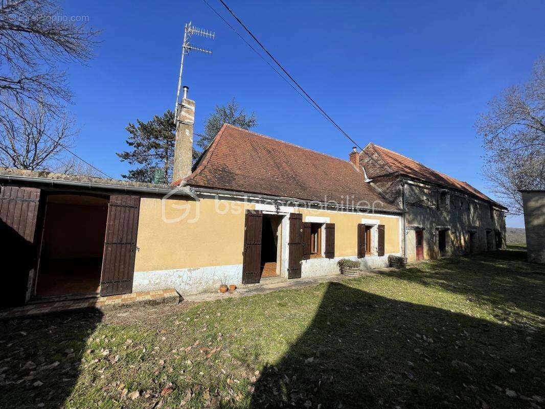 Maison à PRESSIGNAC-VICQ