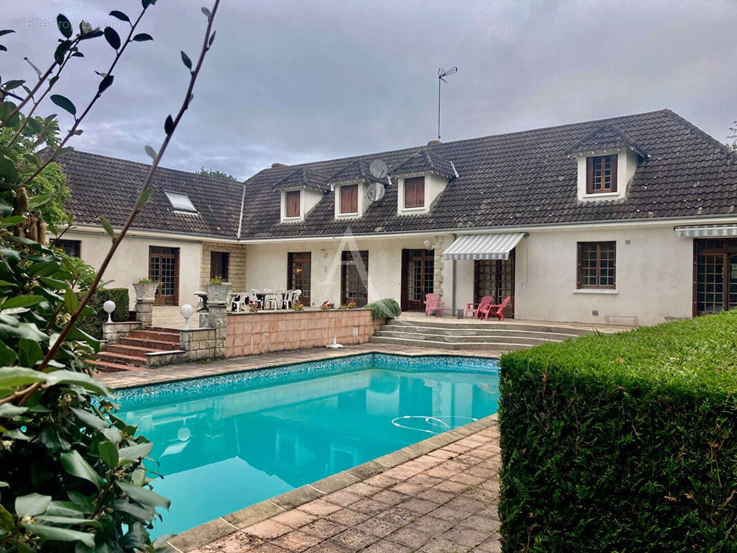 Maison à LAMOTTE-BEUVRON