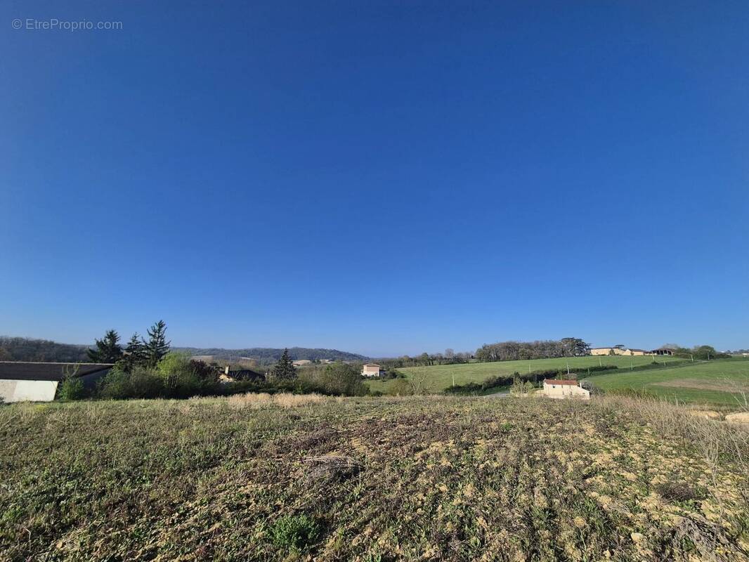 Terrain à AUCH