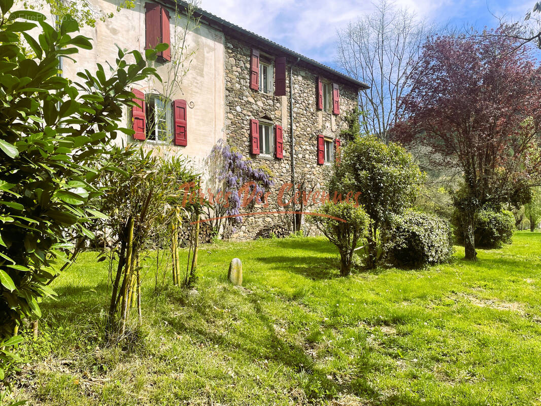 Maison à SAUMANE