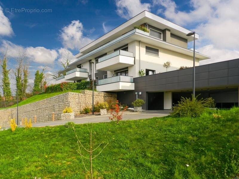 Appartement à ANTHY-SUR-LEMAN