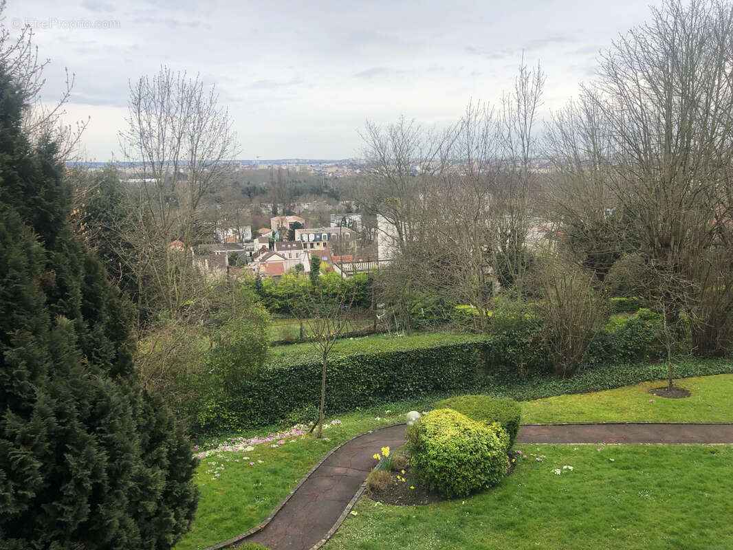 Appartement à NOGENT-SUR-MARNE