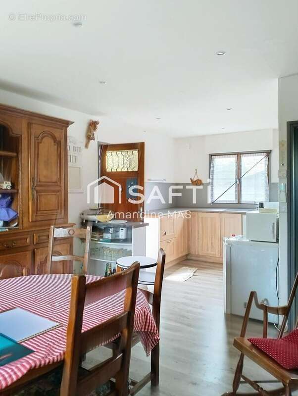 Photo 5 - Maison à ROMILLY-SUR-SEINE