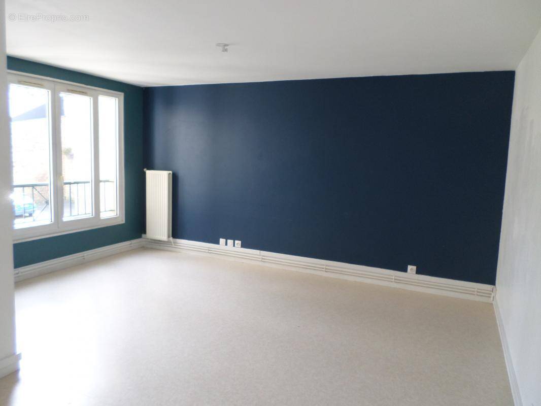 Appartement à CHARLEVILLE-MEZIERES