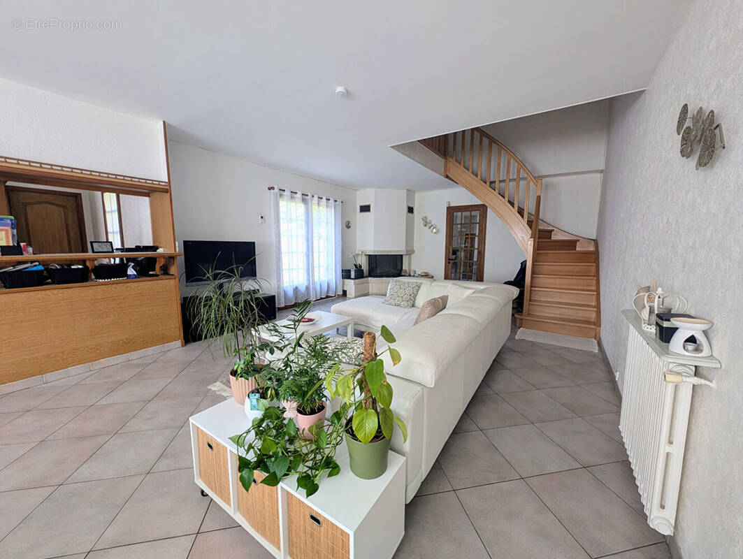 Maison à ROSNY-SOUS-BOIS
