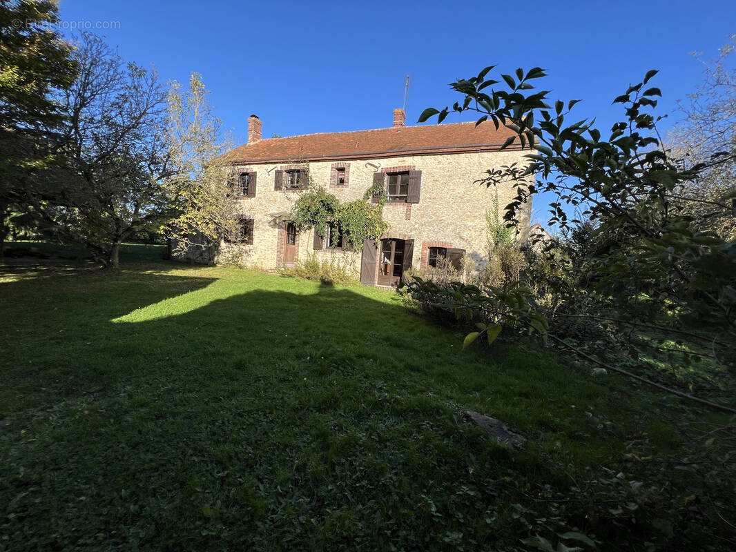 Maison à AUNAY-SOUS-AUNEAU