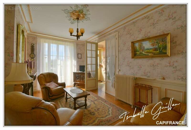 Maison à CHATEAUMEILLANT