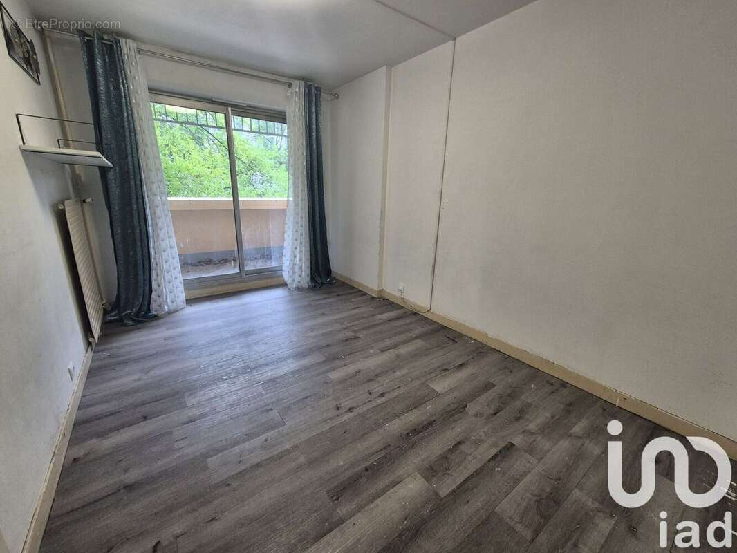 Photo 4 - Appartement à PARIS-19E