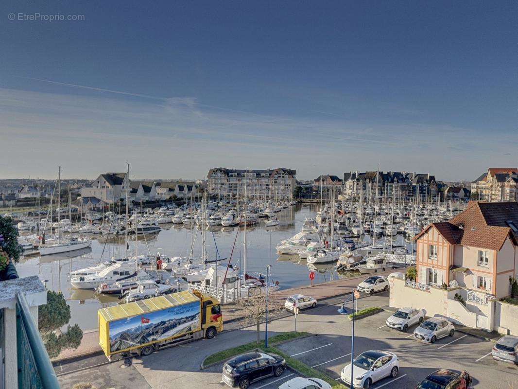 Appartement à DIVES-SUR-MER