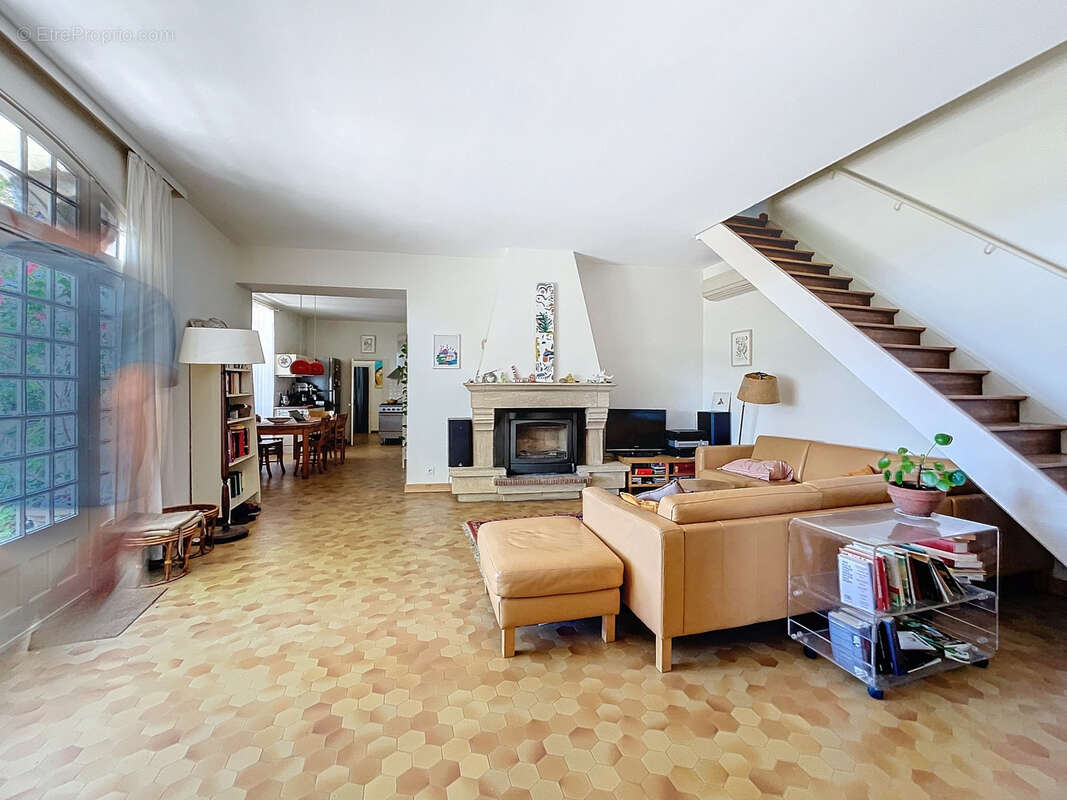 Maison à VISAN