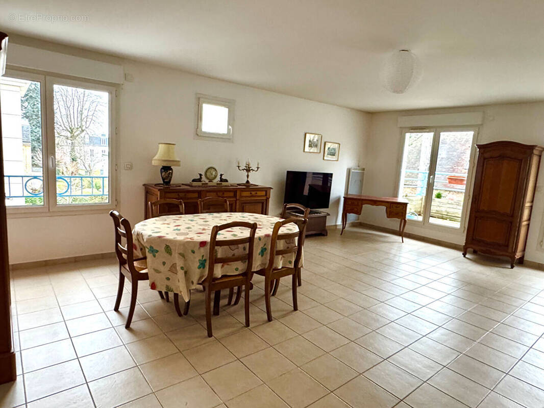 Appartement à MAISONS-LAFFITTE