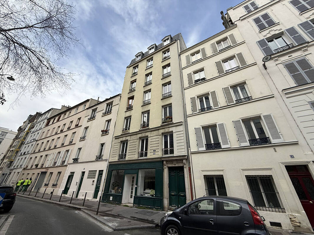 Appartement à PARIS-14E