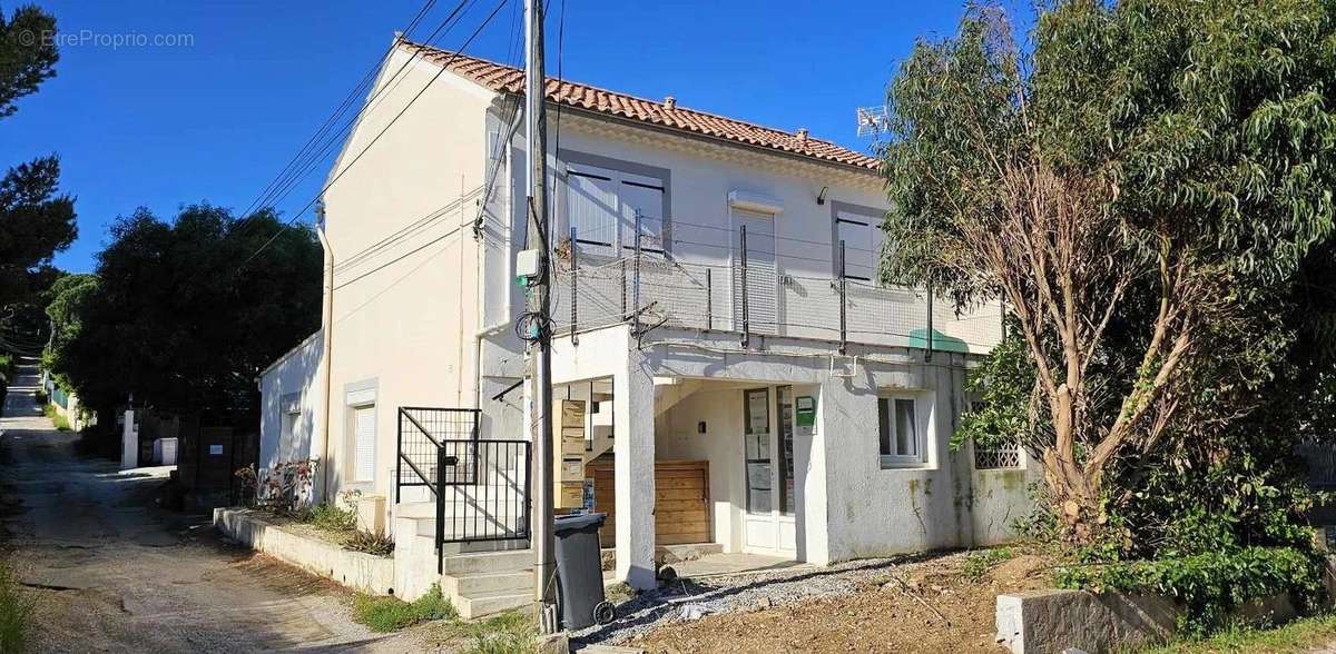Maison à HYERES