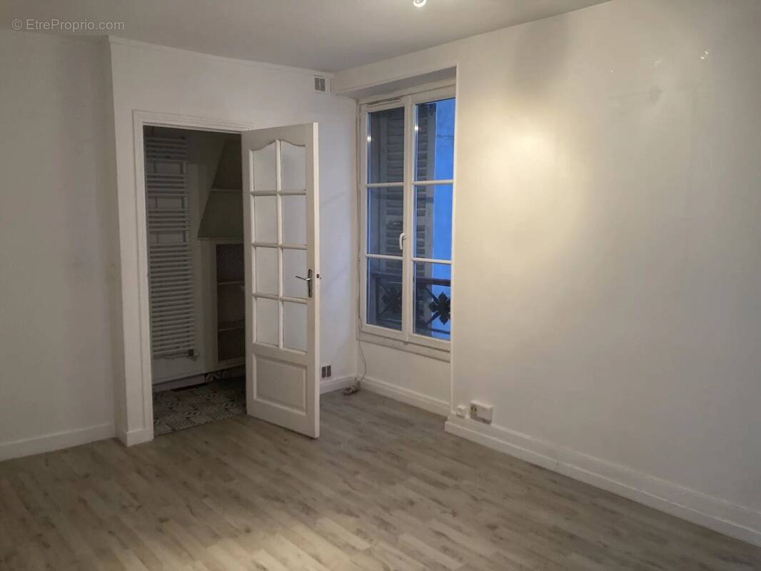 Appartement à PARIS-9E