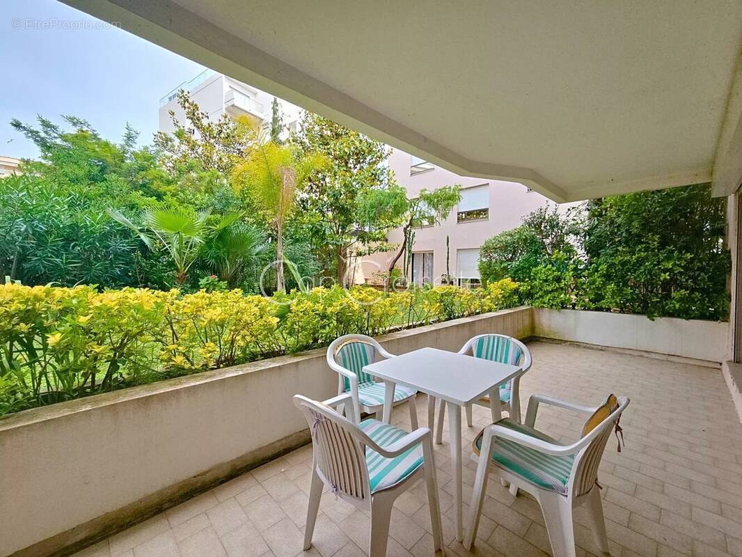 Appartement à CANNES
