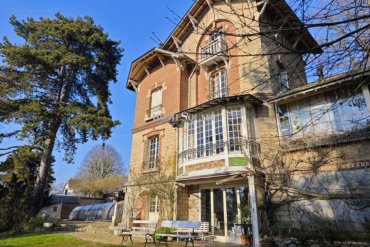 Maison à CHANTILLY