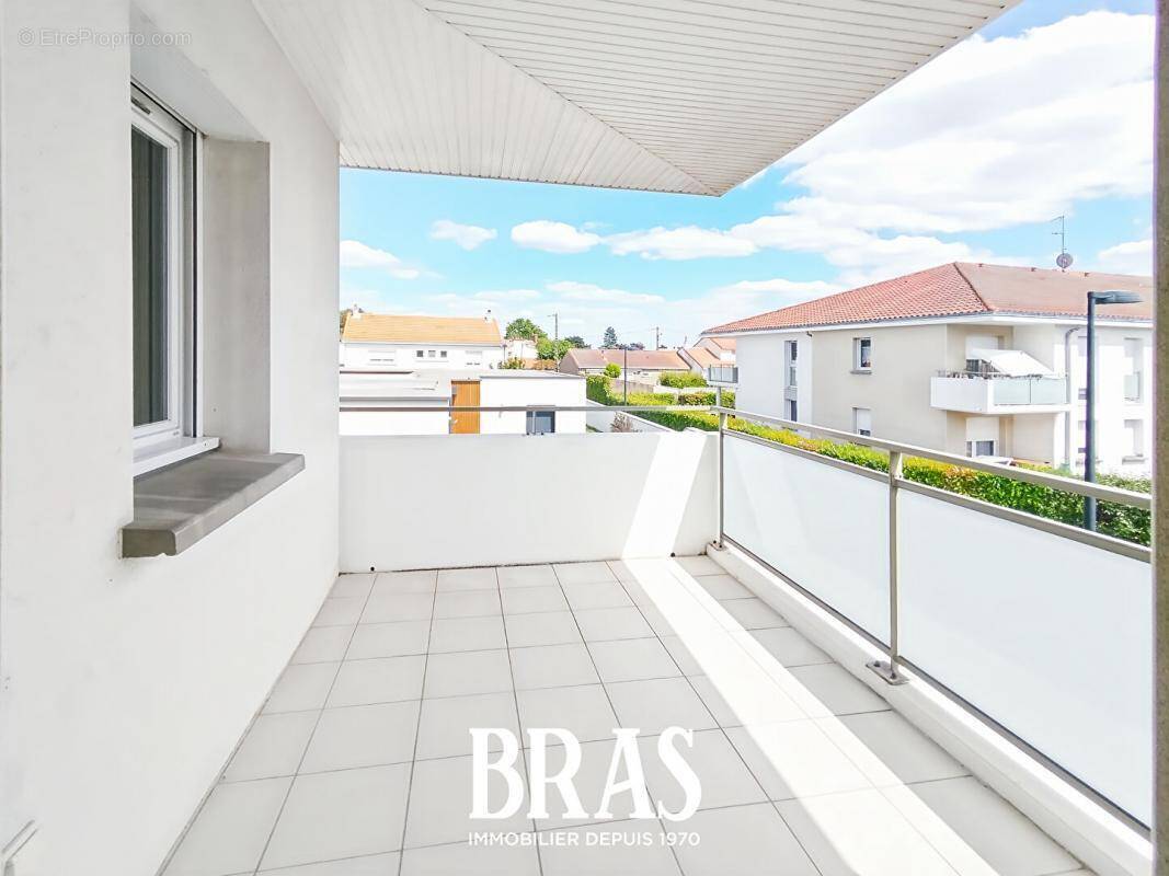 Appartement à SAINT-SEBASTIEN-SUR-LOIRE