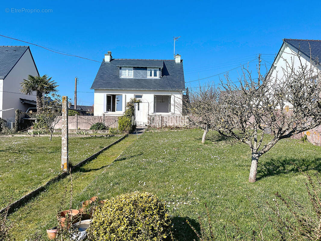 Maison à SAINT-BRIAC-SUR-MER