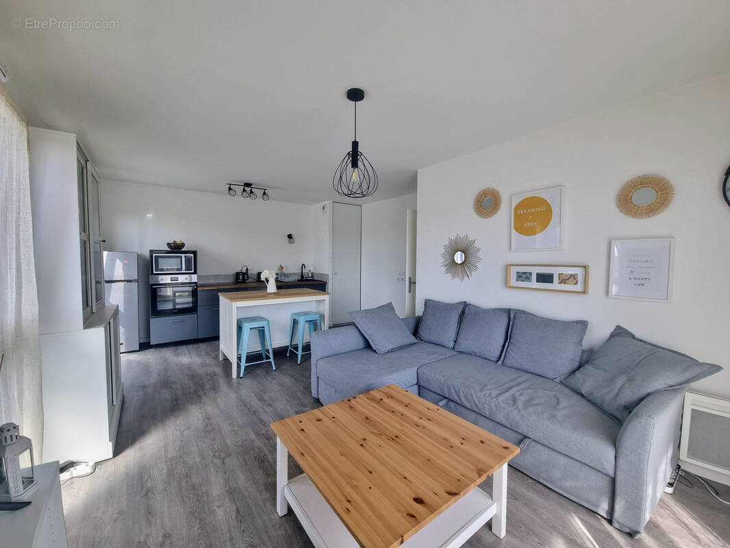 Appartement à MOISSY-CRAMAYEL