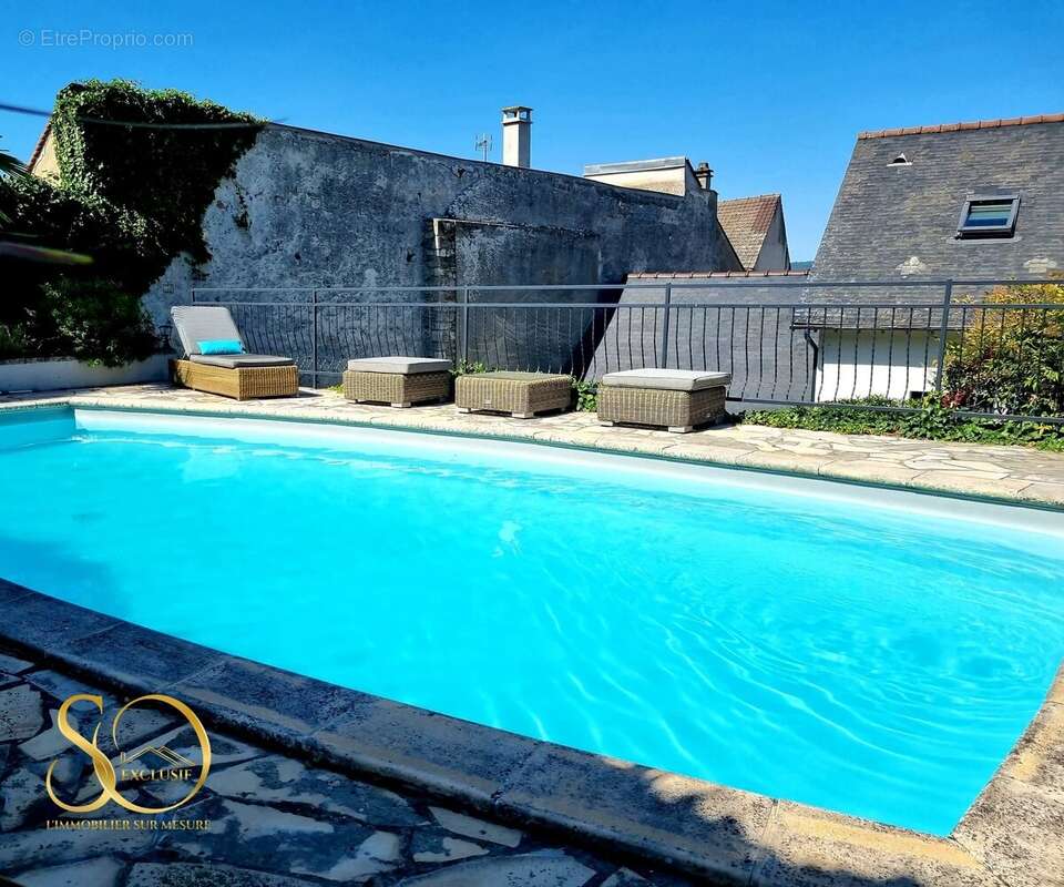 Maison à EPONE