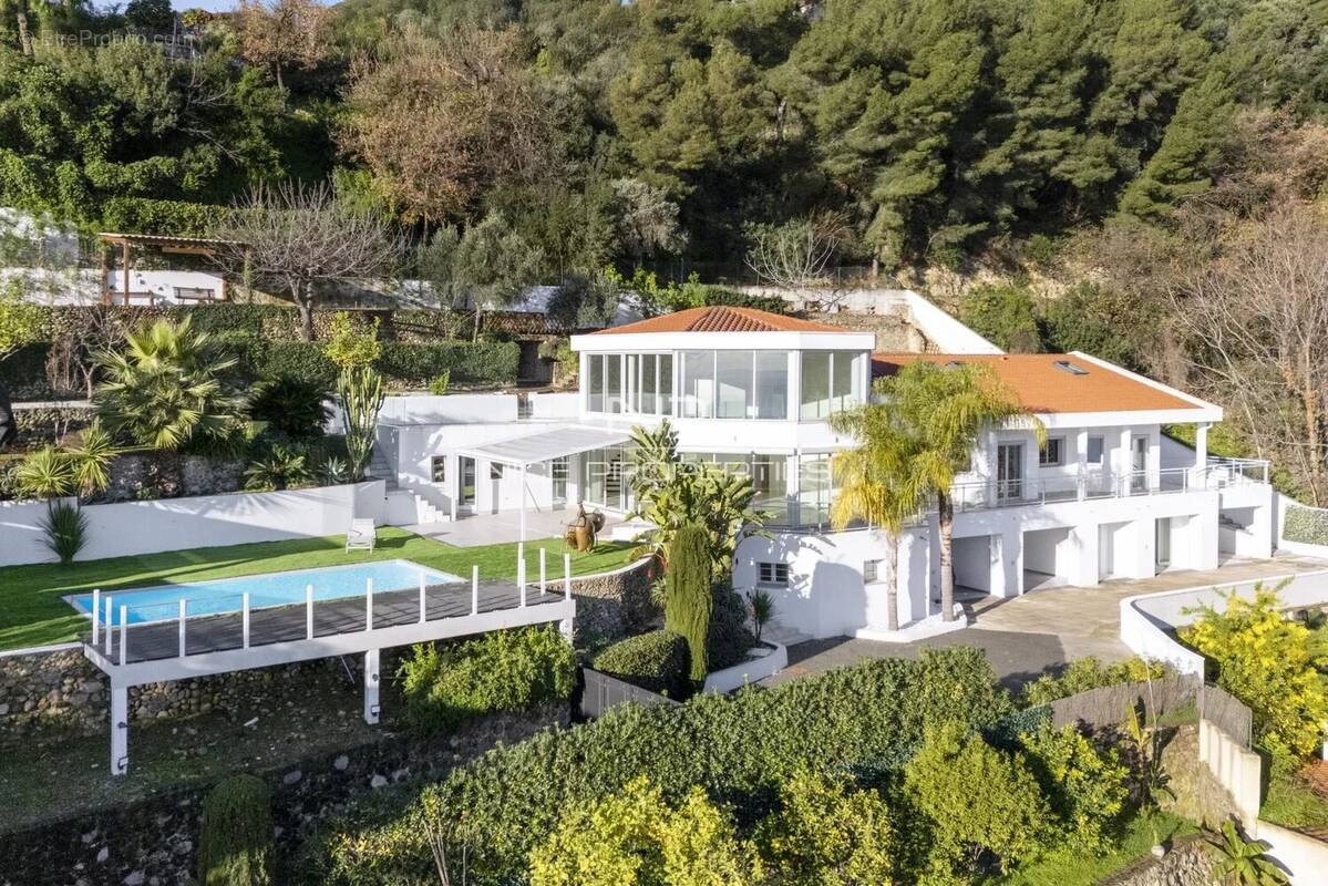 Maison à ROQUEBRUNE-CAP-MARTIN