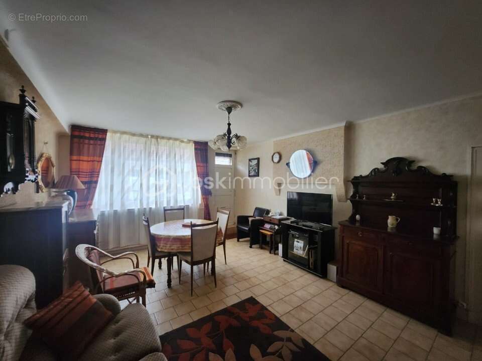 Maison à TORTERON