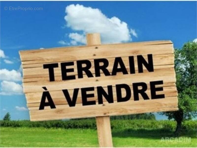 Terrain à GIVRY