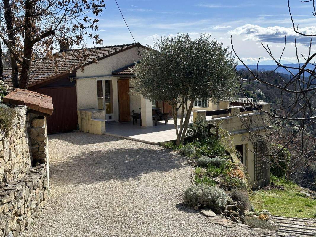 Maison à VALS-LES-BAINS