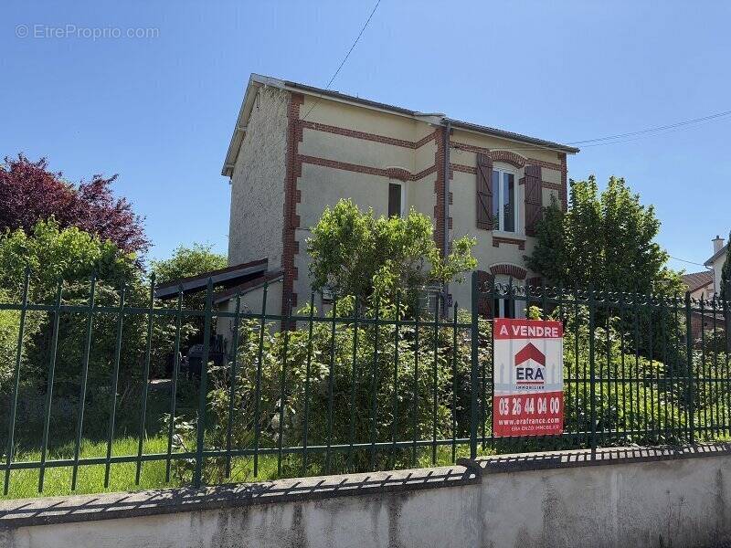 Maison à CHALONS-EN-CHAMPAGNE