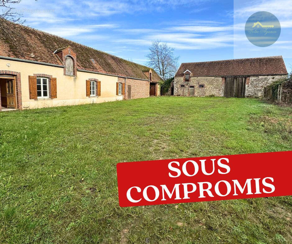 Maison à EGREVILLE