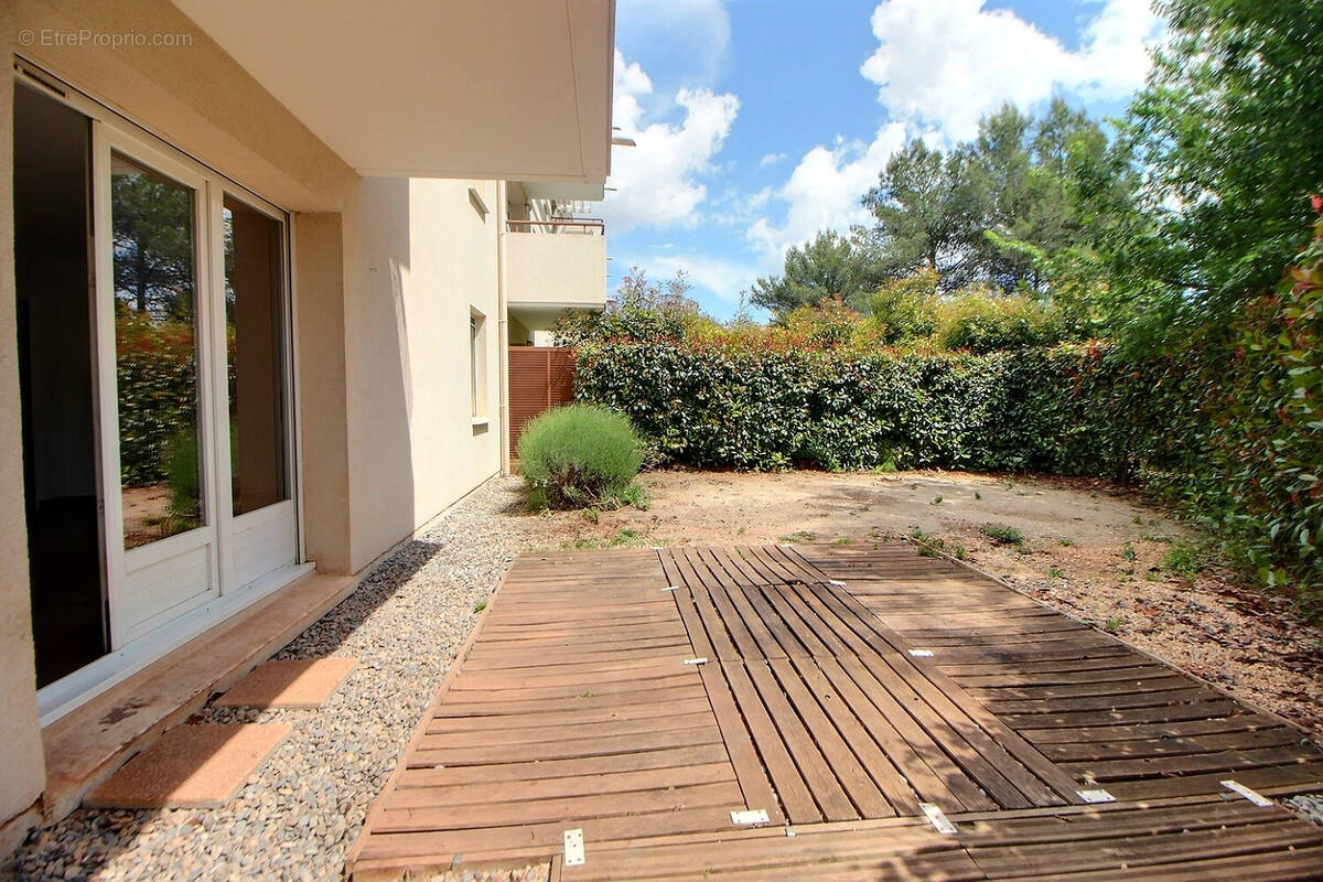 Appartement à LE LUC